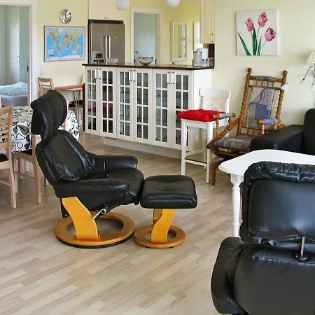 Four Bedroom Holiday In Sandhem *