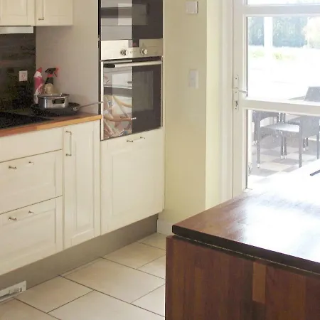 Four Bedroom Holiday In Sandhem * Stubbekøbing